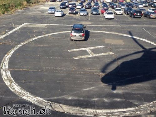 Riesiger Parkplatz